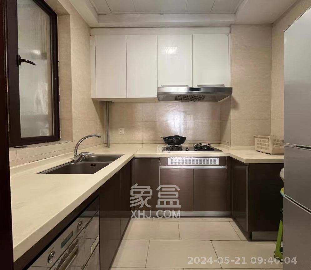 中海国际三期  3室2厅2卫   2500.00元/月室内图