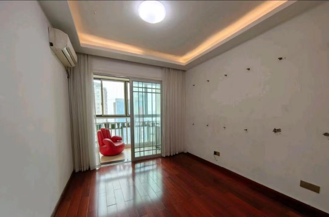 汇景花园  3室2厅1卫   3200.00元/月室内图1
