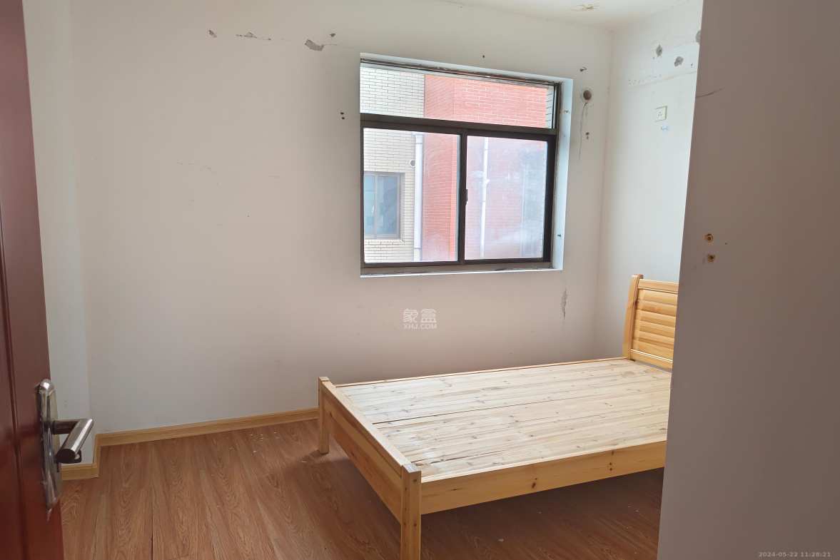 江滨家园 3室1厅1卫 1200.0元/月 江滨家园 3室1厅1卫 1200.0元/月室内图