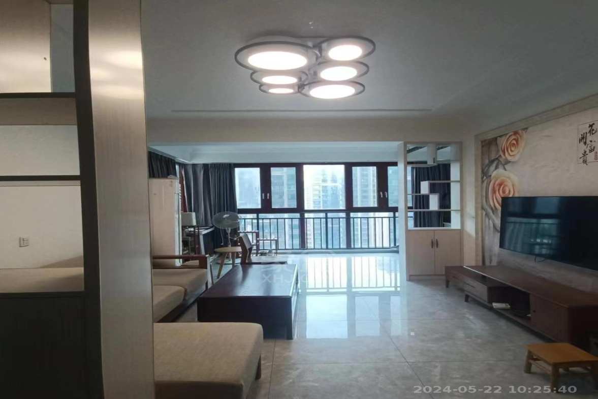 金轮翡翠名园 3室2厅2卫 2500.0元/月 金轮翡翠名园 3室2厅2卫 2500.0元/月室内图