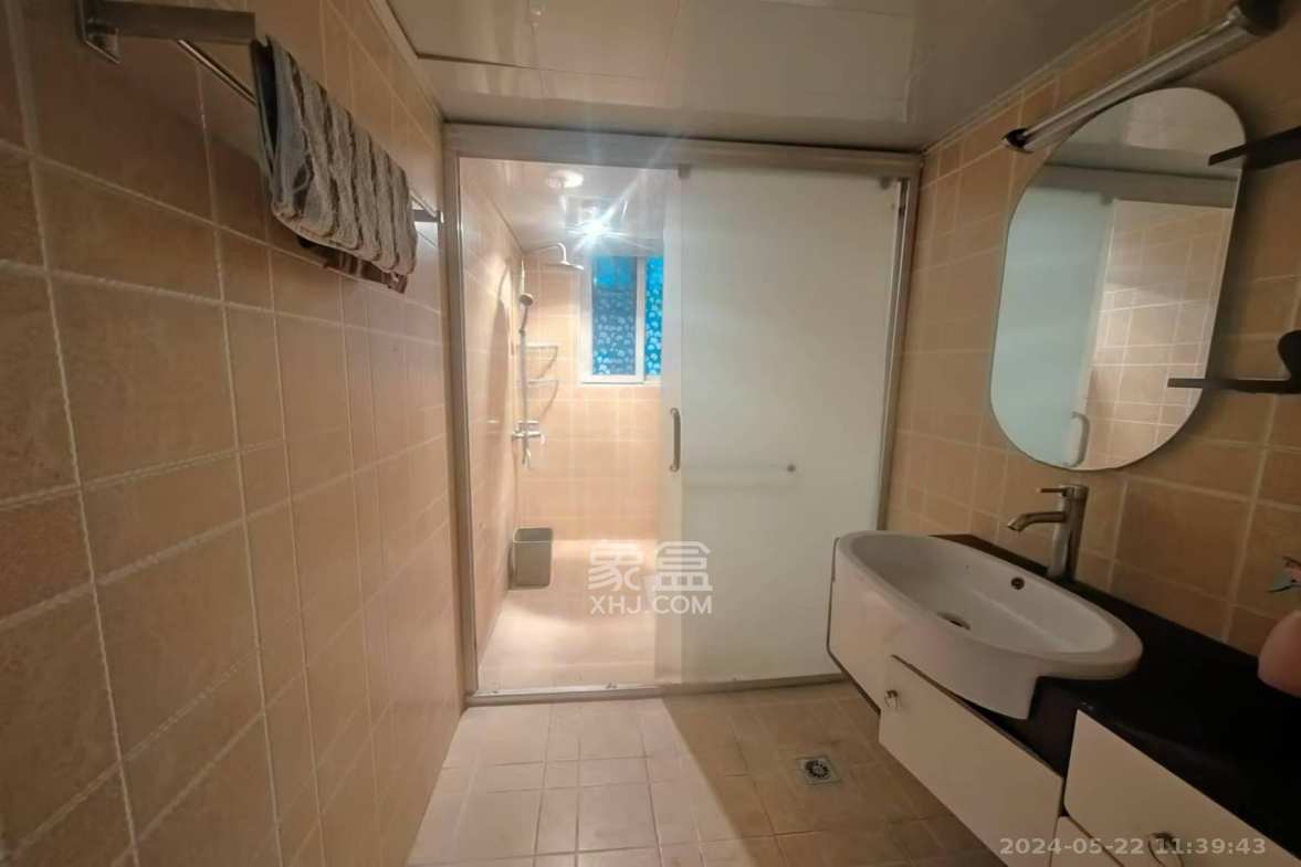 长丰星城  4室2厅2卫    1600.0元/月室内图