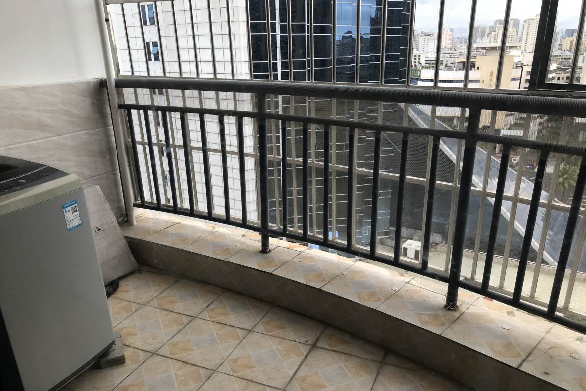 伟达雅郡 2室2厅1卫 2300.0元/月 伟达雅郡 2室2厅1卫 2300.0元/月室内图