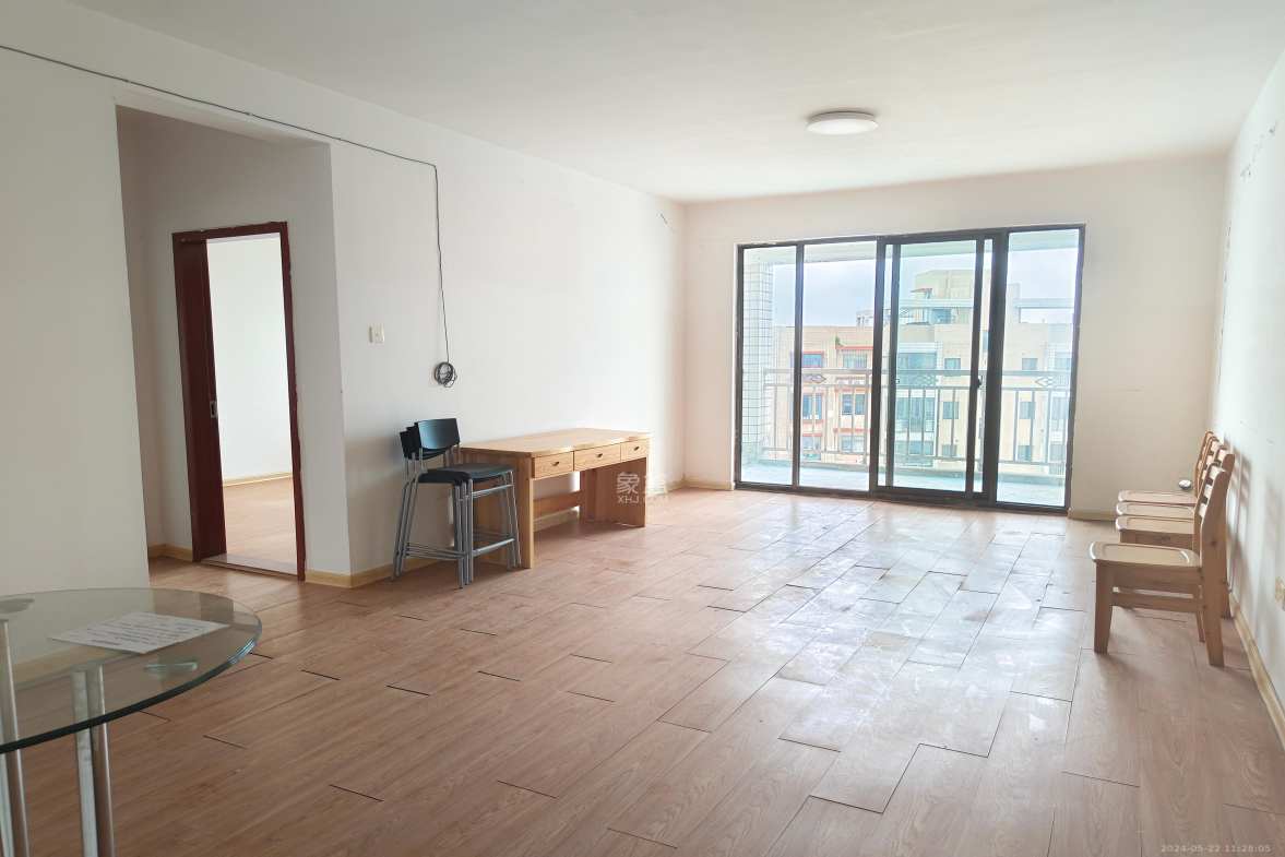 江滨家园 3室1厅1卫 1200.0元/月 江滨家园 3室1厅1卫 1200.0元/月室内图