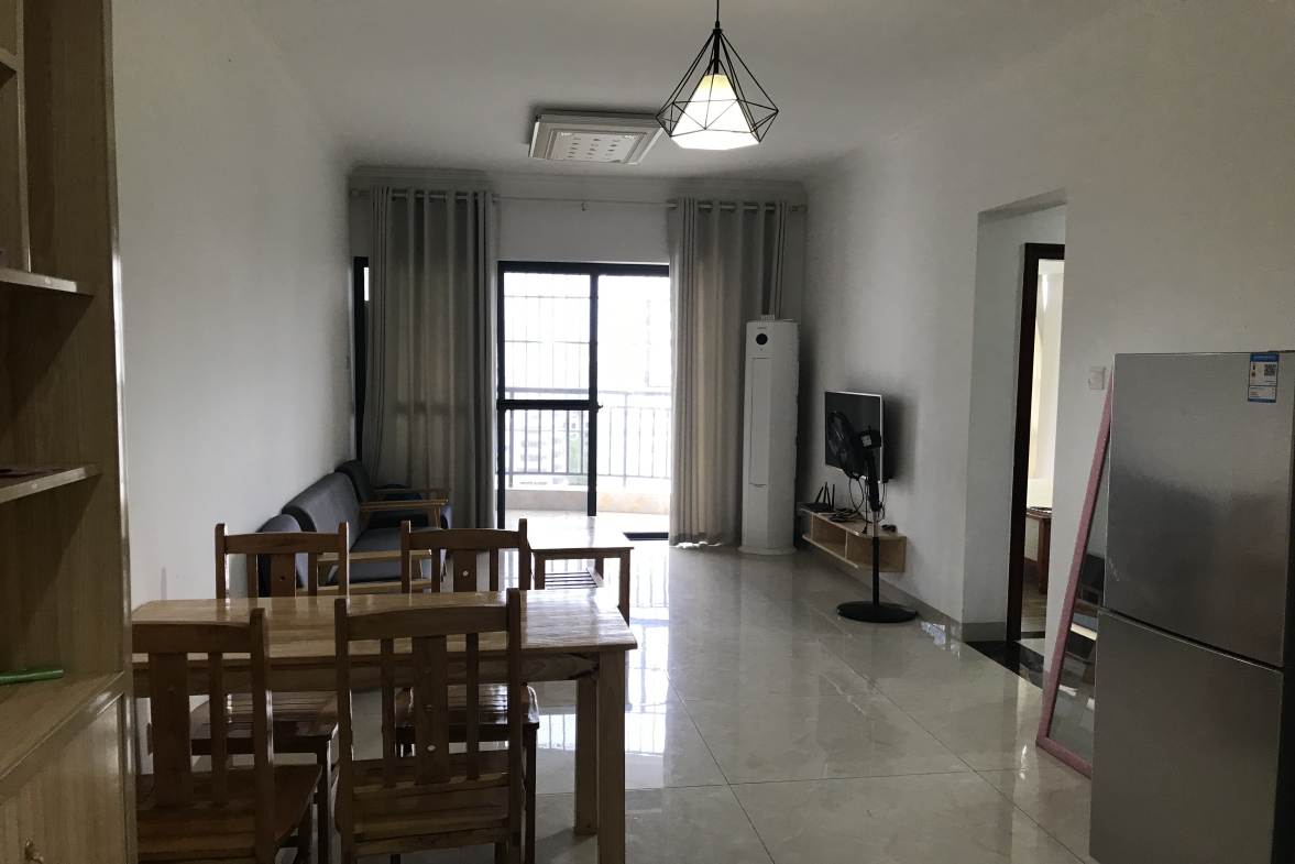 伟达雅郡 2室2厅1卫 2300.0元/月 伟达雅郡 2室2厅1卫 2300.0元/月室内图