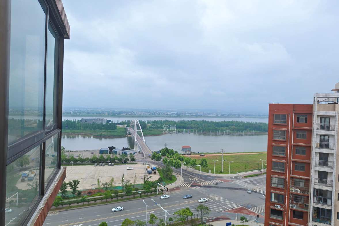 江滨家园 3室1厅1卫 1200.0元/月 江滨家园 3室1厅1卫 1200.0元/月室内图