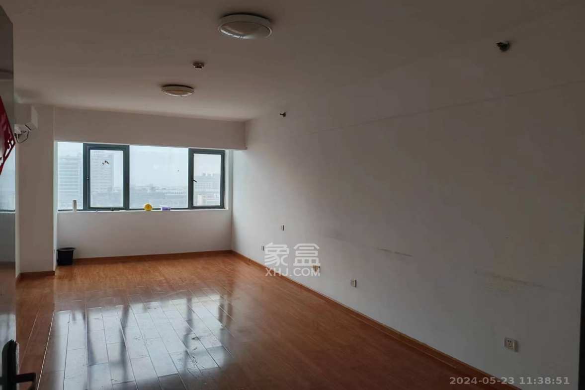 湘域中央 1室1厅1卫 2200.0元/月 湘域中央 1室1厅1卫 2200.0元/月室内图