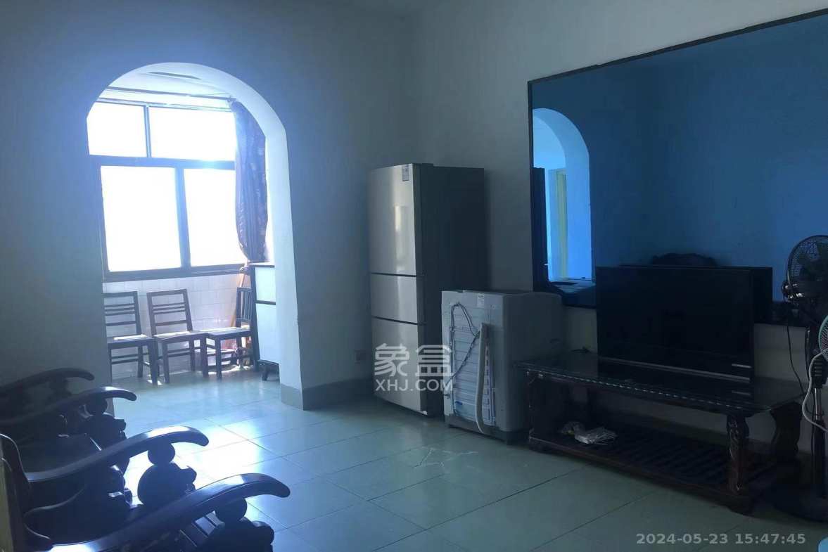 测绘局单位房 3室1厅1卫 1500.0元/月 测绘局单位房 3室1厅1卫 1500.0元/月室内图