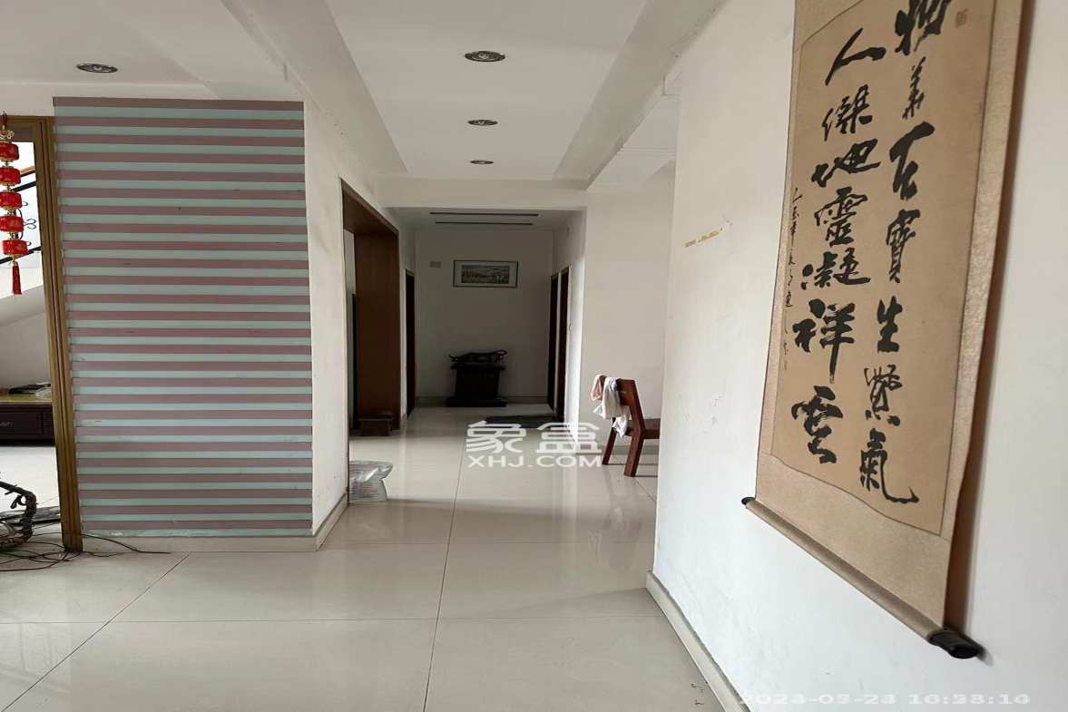 上海城小区  5室2厅2卫    5000.0元/月室内图