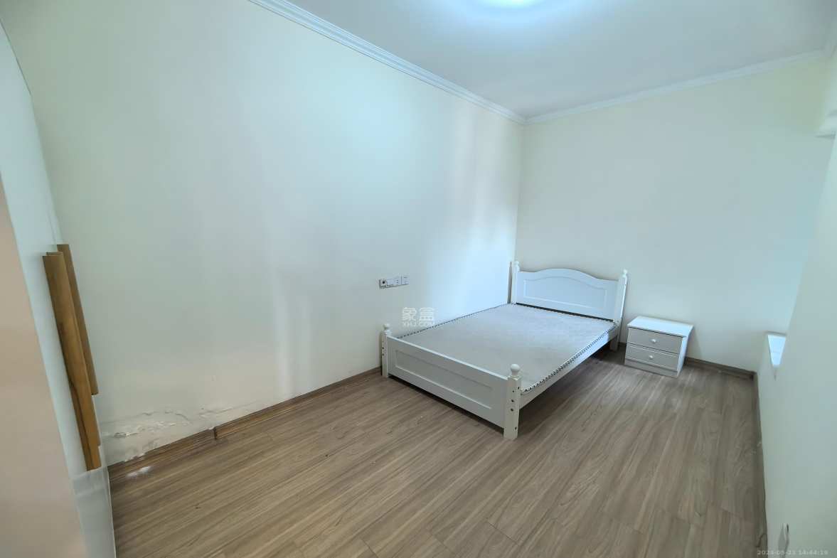 碧桂园公园壹号（凯怡茗苑）  3室2厅2卫    2000.0元/月室内图