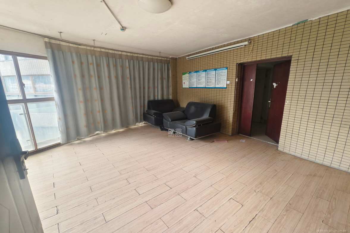 天健芙蓉盛世一期 3室2厅1卫 4000.0元/月 天健芙蓉盛世一期 3室2厅1卫 4000.0元/月室内图