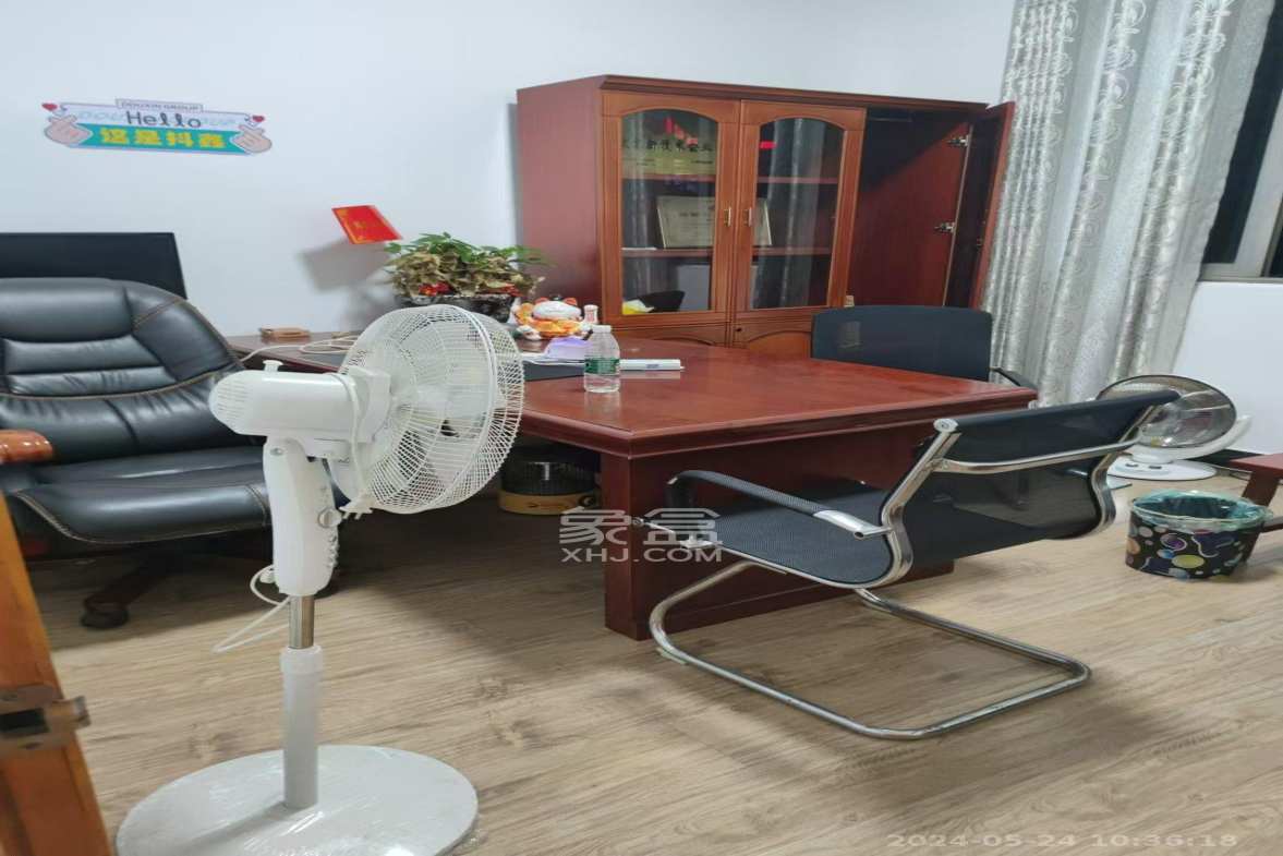 星沙二区 3室2厅1卫 1000.0元/月 星沙二区 3室2厅1卫 1000.0元/月室内图