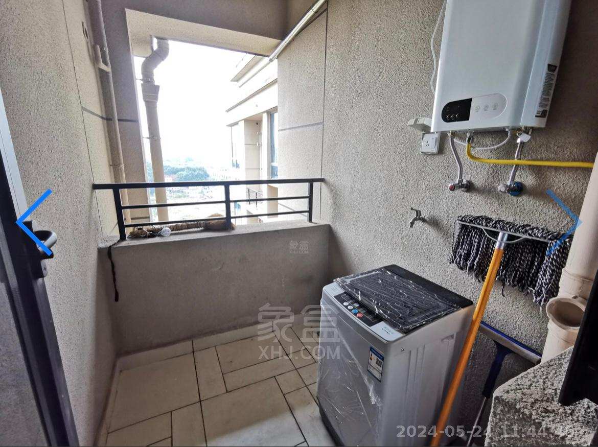 碧桂园 2室2厅1卫 1400.0元/月 碧桂园 2室2厅1卫 1400.0元/月室内图