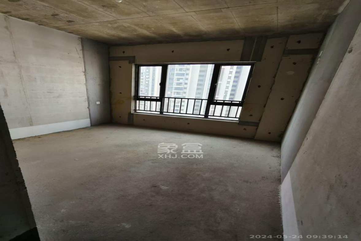 阳光城尚东湾凌云府  4室2厅2卫    1500.0元/月室内图1