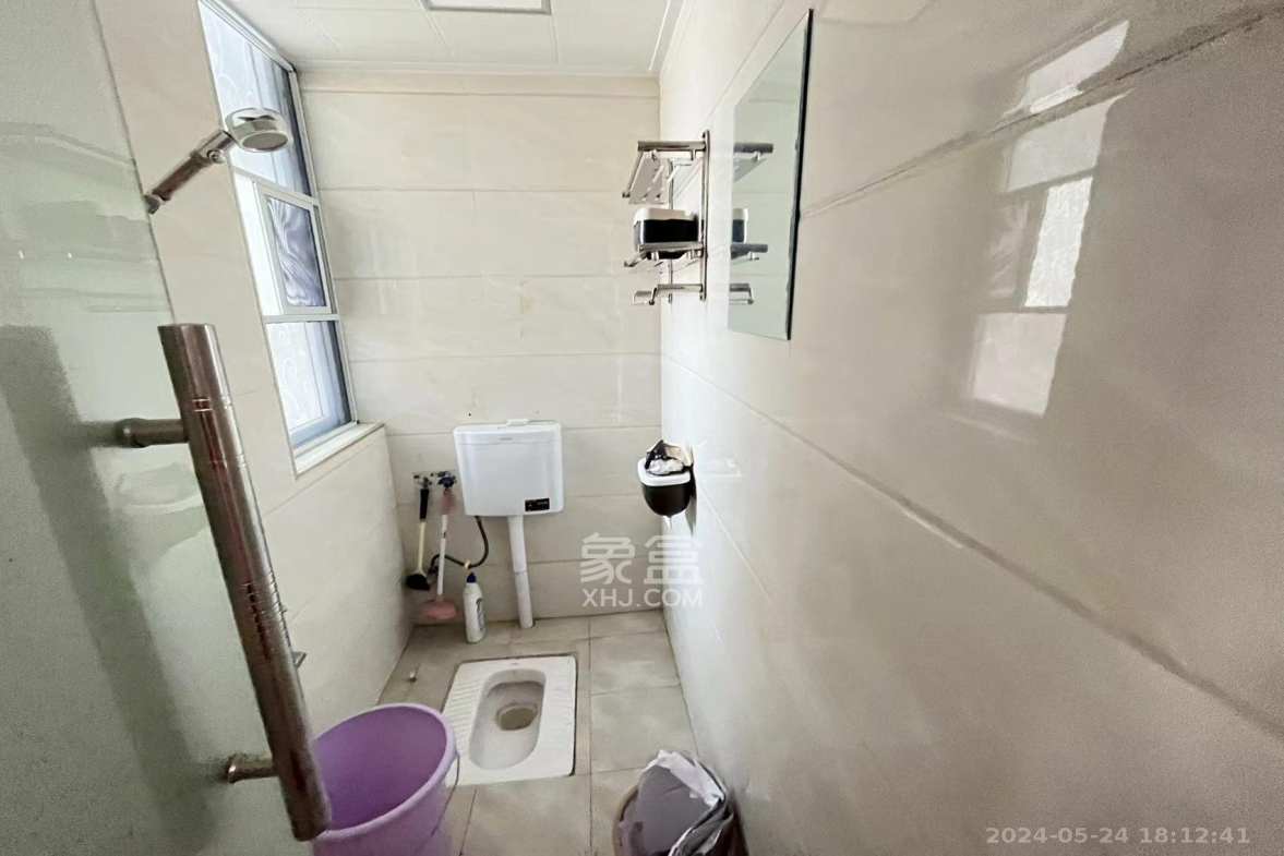 佛奥康桥水岸  3室2厅1卫    2000.0元/月 佛奥康桥水岸  3室2厅1卫    2000.0元/月室内图