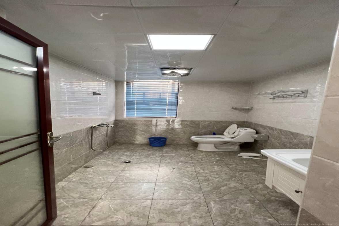 雨花公馆(紫苔名苑) 4室2厅2卫 3800.0元/月 雨花公馆(紫苔名苑) 4室2厅2卫 3800.0元/月室内图