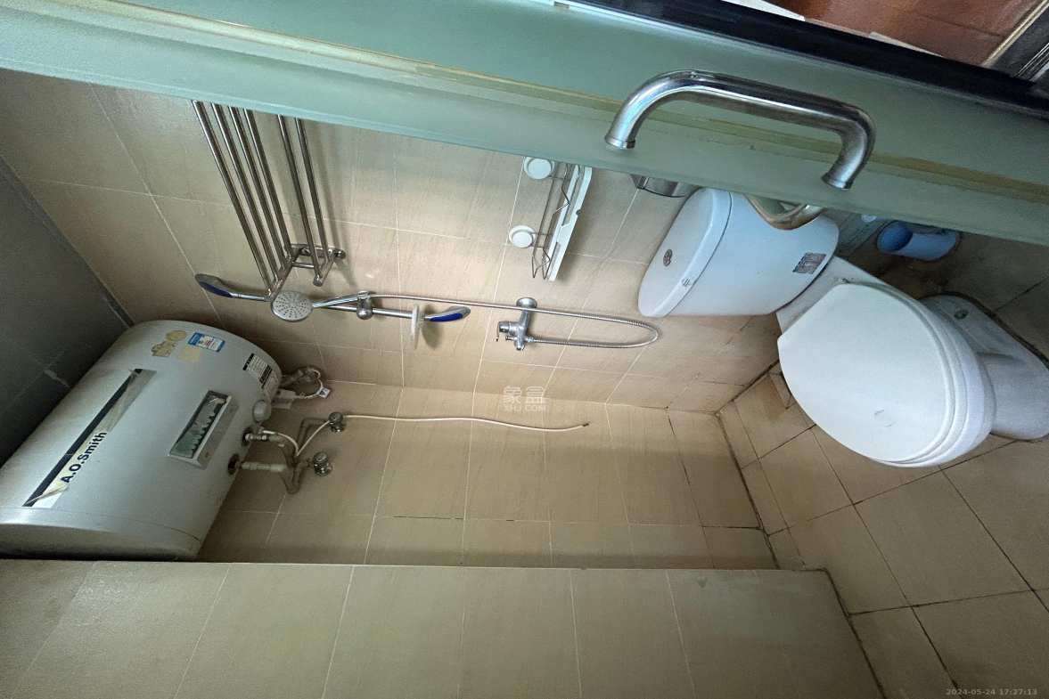 长盛上东区  1室1厅1卫    1600.0元/月室内图