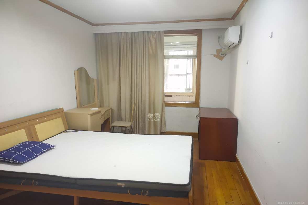 远东公寓  3室2厅2卫   2900.00元/月室内图