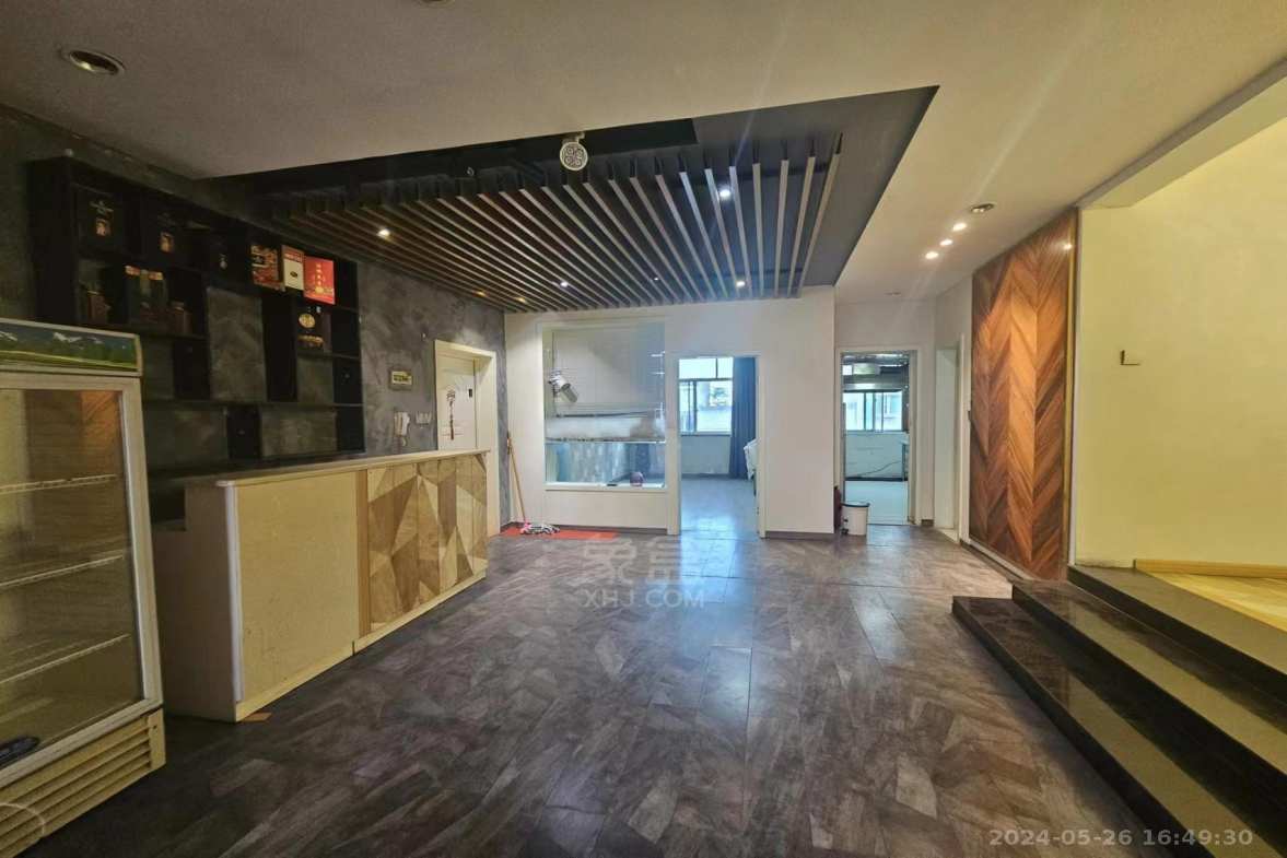 亚都花园  4室2厅1卫    2000.0元/月室内图