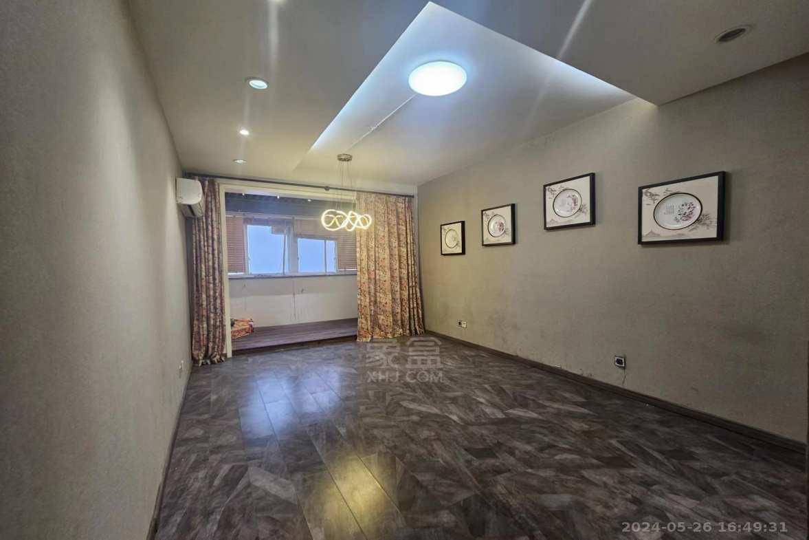 亚都花园  4室2厅1卫    2000.0元/月室内图