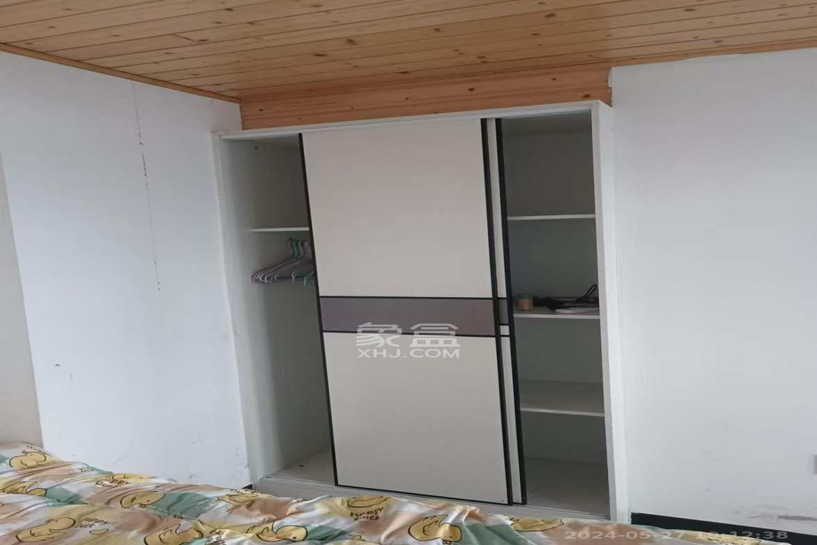 兴隆小区  1室1厅1卫   800.00元/月室内图