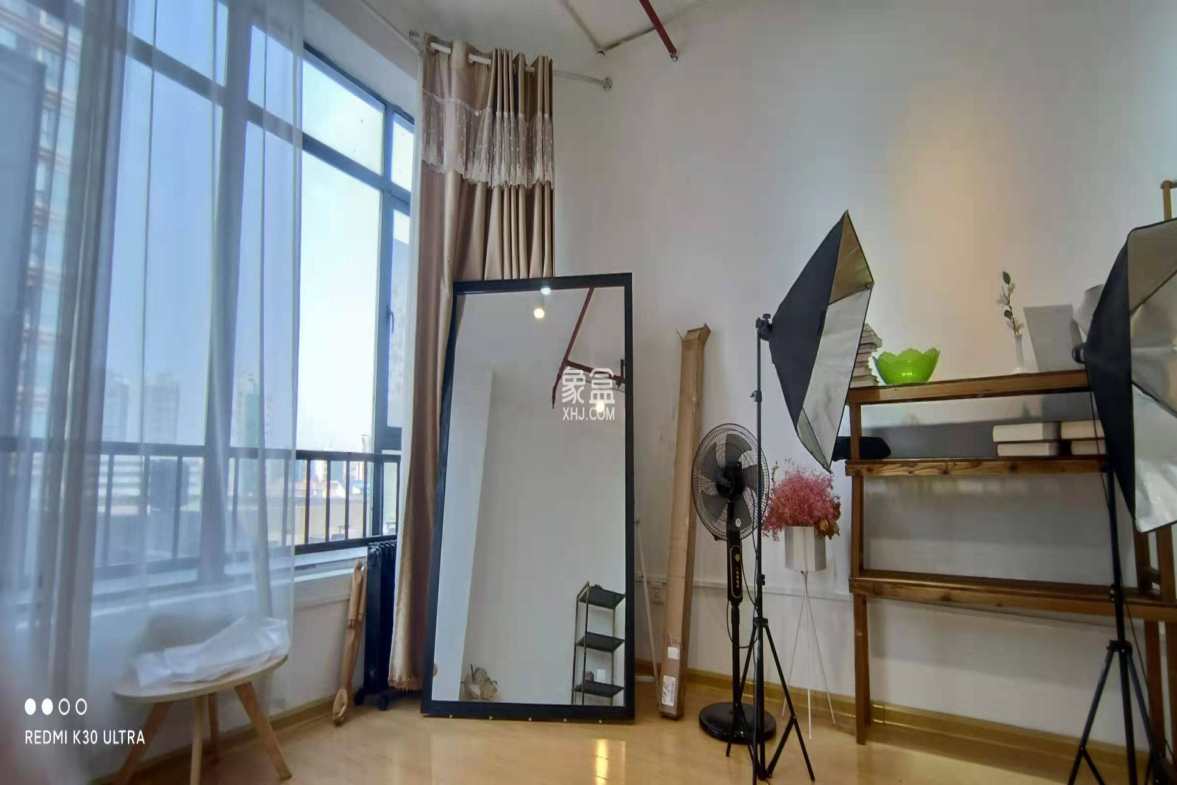 中建国际大厦 1室1厅1卫 1500.0元/月 中建国际大厦 1室1厅1卫 1500.0元/月室内图