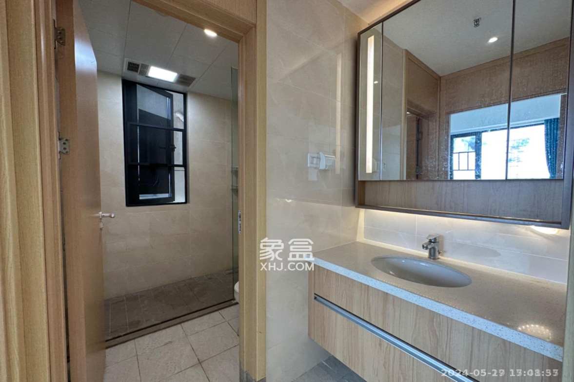 启迪协信中心 2室2厅1卫 2600.0元/月 启迪协信中心 2室2厅1卫 2600.0元/月室内图