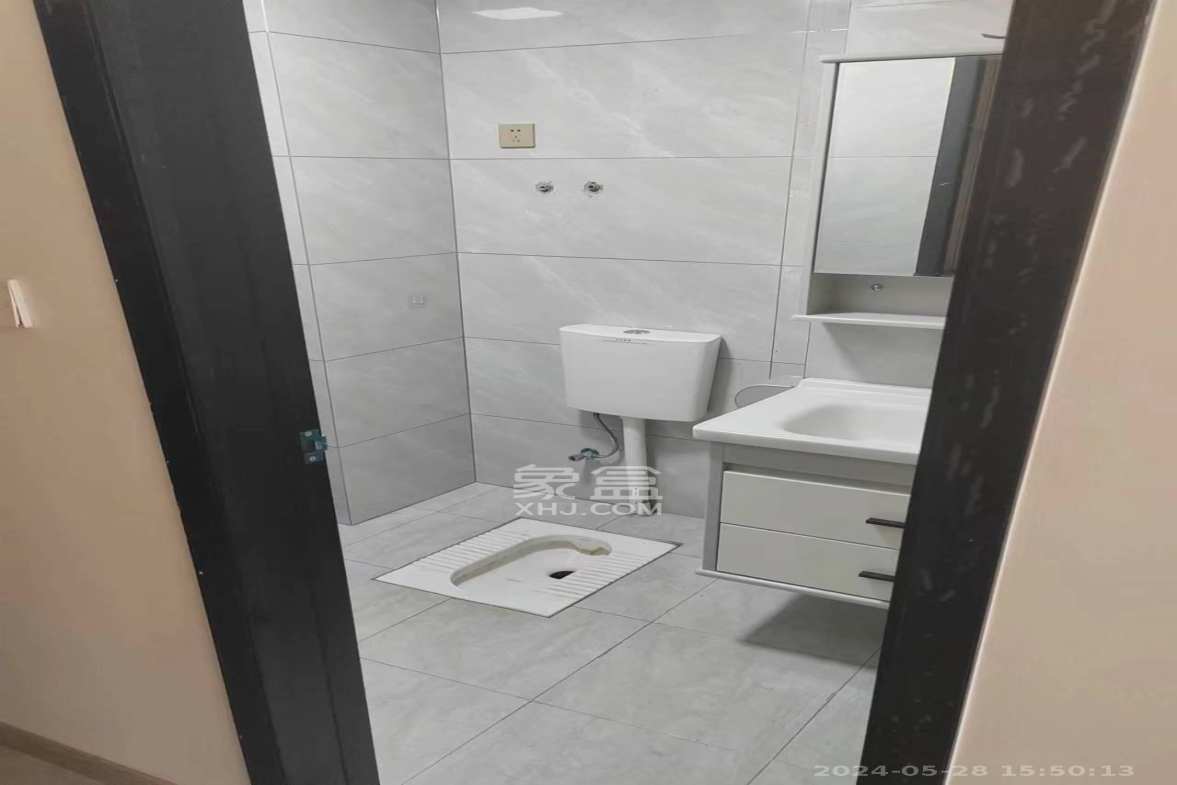 润和滨江府  1室1厅1卫    1300.0元/月室内图