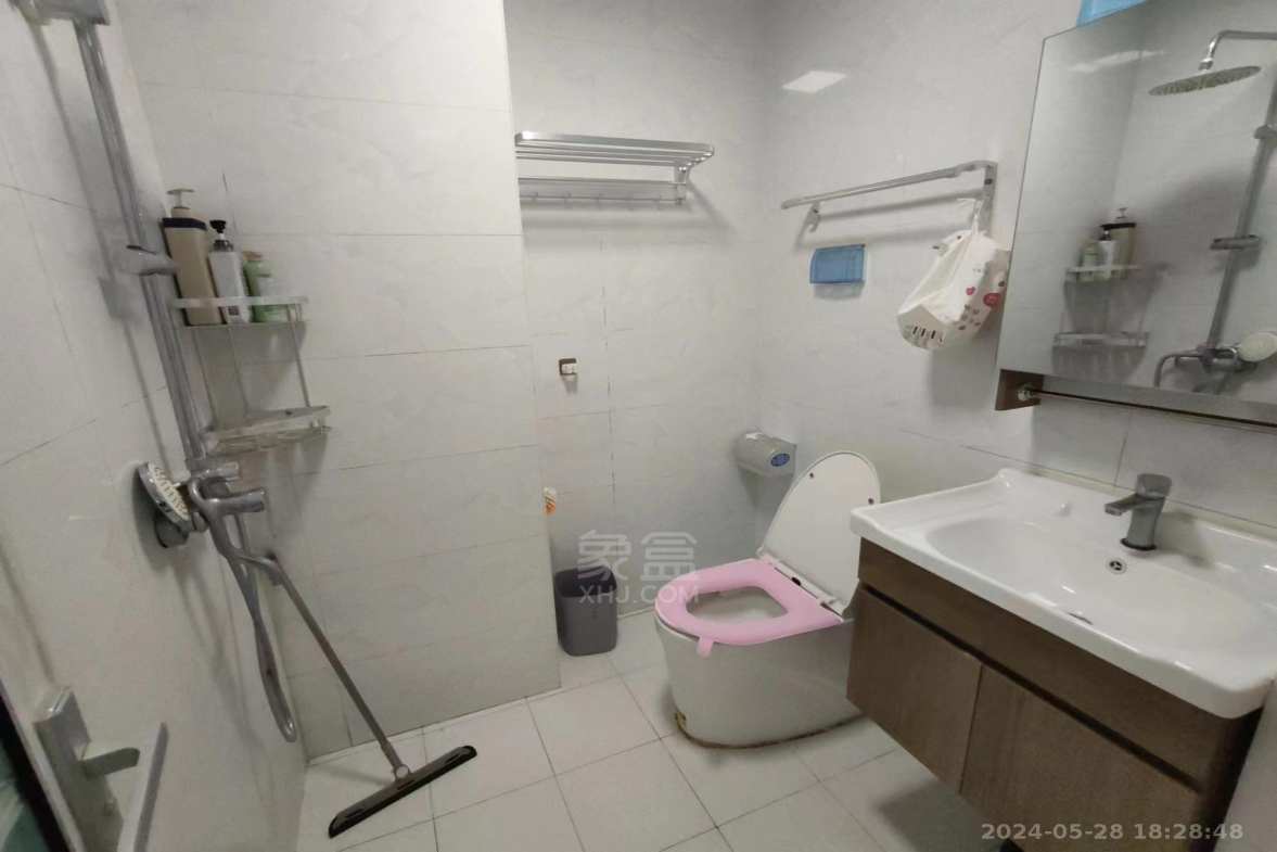 东方时代广场  1室1厅1卫    1300.0元/月室内图