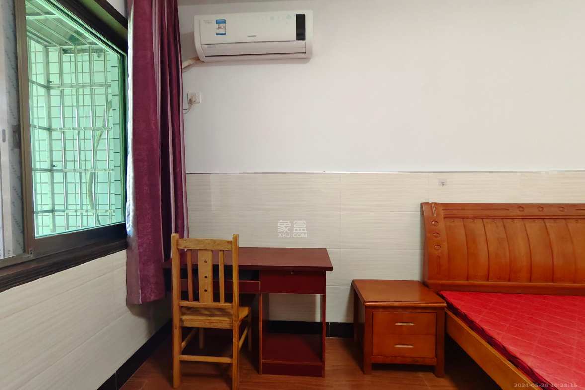 黄泥岭社区 1室1厅1卫 1300.0元/月 黄泥岭社区 1室1厅1卫 1300.0元/月室内图