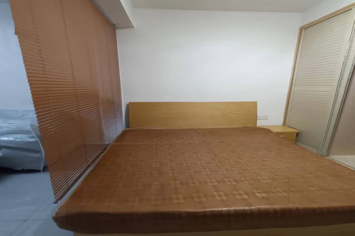 华湘贵府  1室1厅1卫    850.0元/月室内图