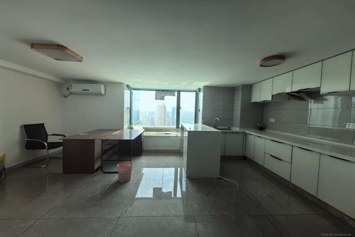 京武浪琴山三期(京武中心) 2室2厅1卫 3200.0元/月 京武浪琴山三期(京武中心) 2室2厅1卫 3200.0元/月室内图