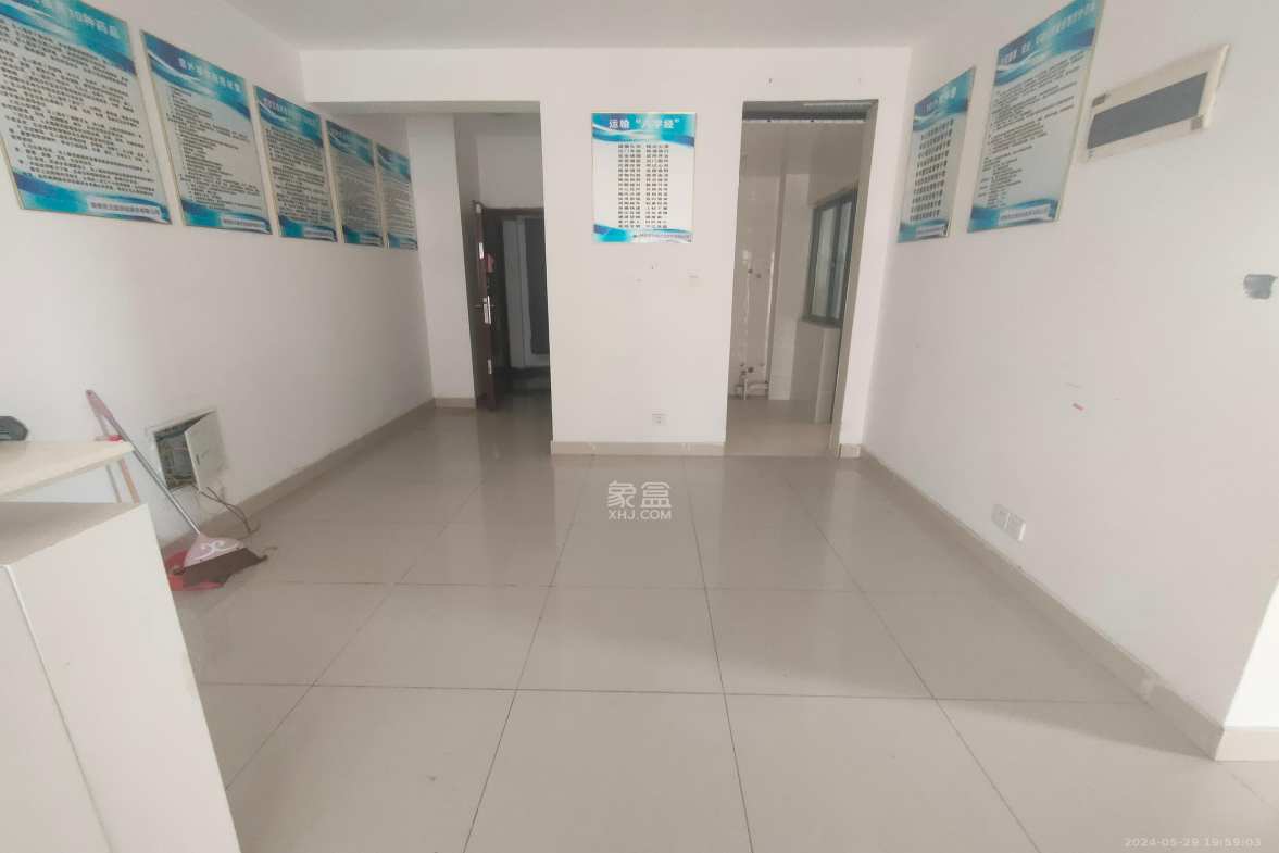 中欣楚天雅郡  2室2厅1卫    1600.0元/月室内图