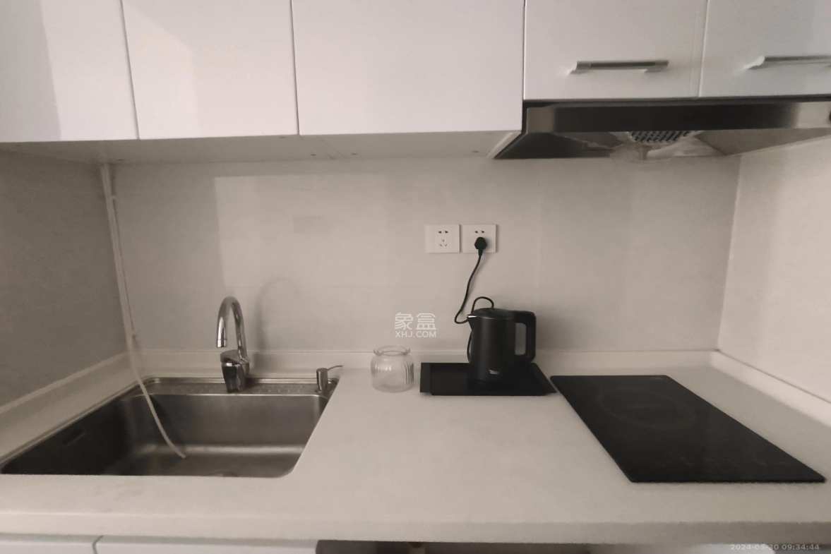 中海国际二期  1室1厅1卫    1300.0元/月室内图