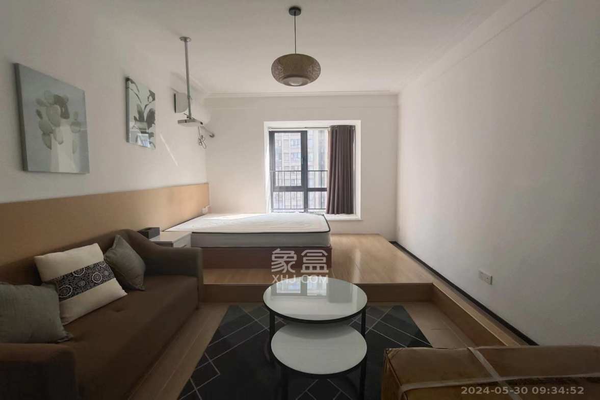 中海国际二期  1室1厅1卫    1300.0元/月室内图