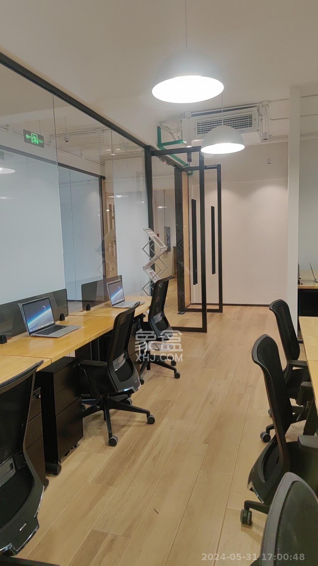 湖南国际商务中心   120.0㎡      9000.0元/月室内图