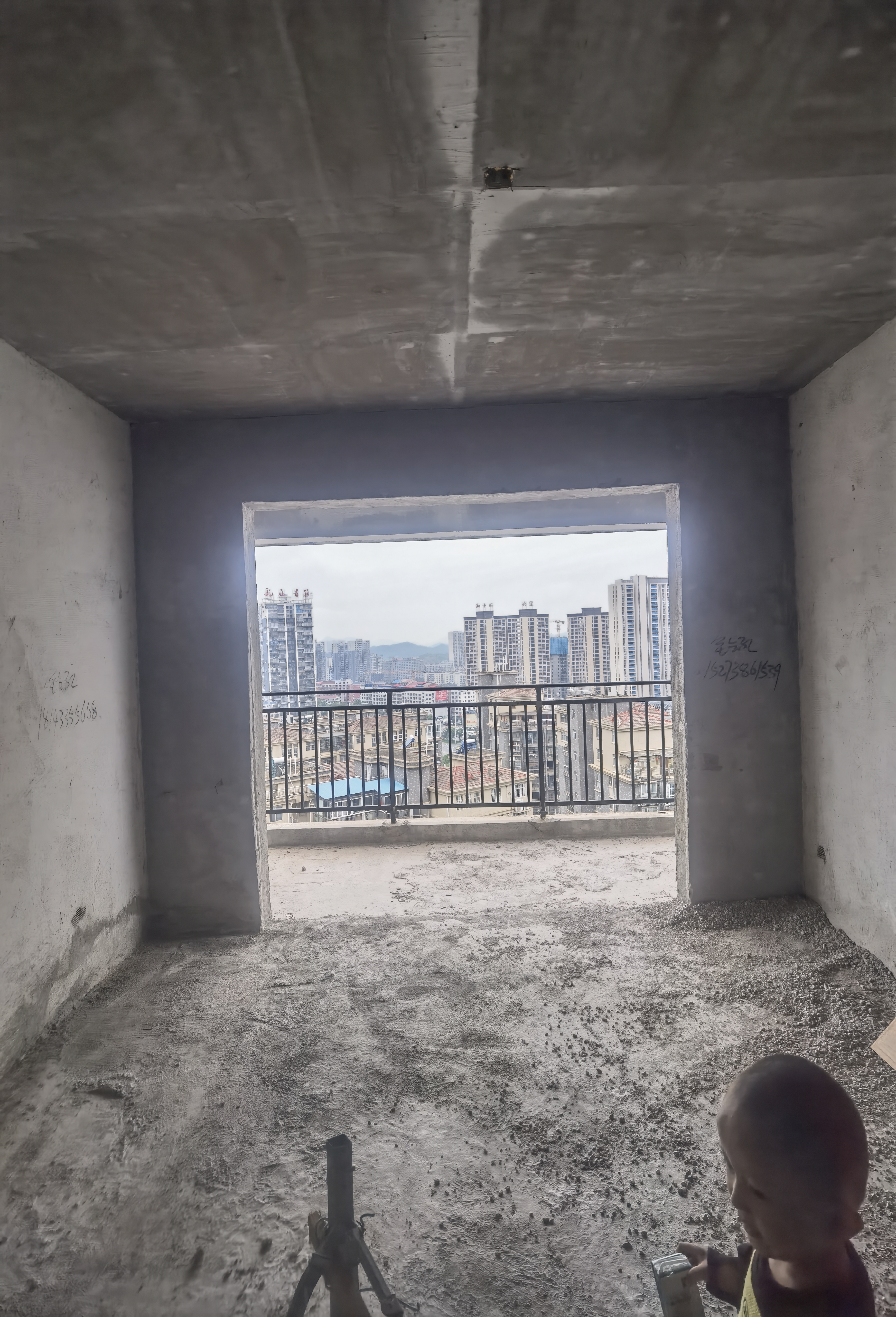 龙一星城  3室2厅2卫    54.8万