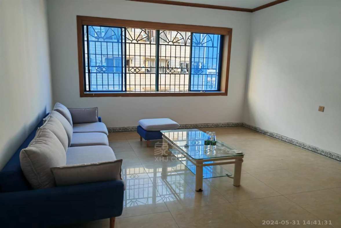 文化路七村 3室2厅1卫 1200.0元/月 文化路七村 3室2厅1卫 1200.0元/月室内图