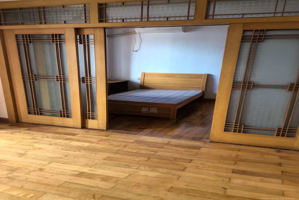 文化路七村 3室2厅1卫 1200.0元/月 文化路七村 3室2厅1卫 1200.0元/月室内图