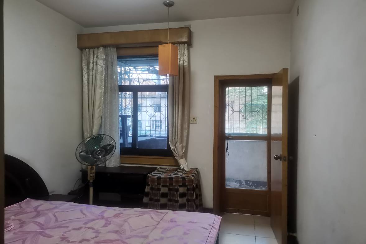 市粮食和物资储备局宿舍(市粮食局家属区和市粮食局小区)  3室2厅1卫    850.0元/月室内图