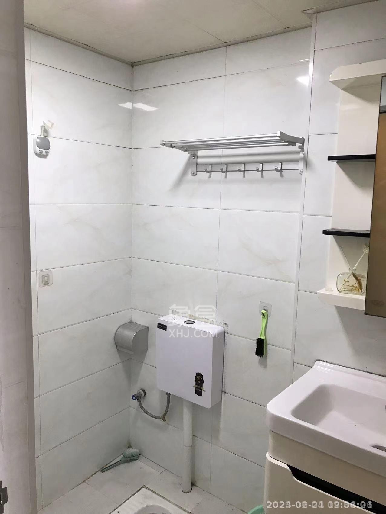 中建御山和苑  1室1厅1卫   1400.00元/月