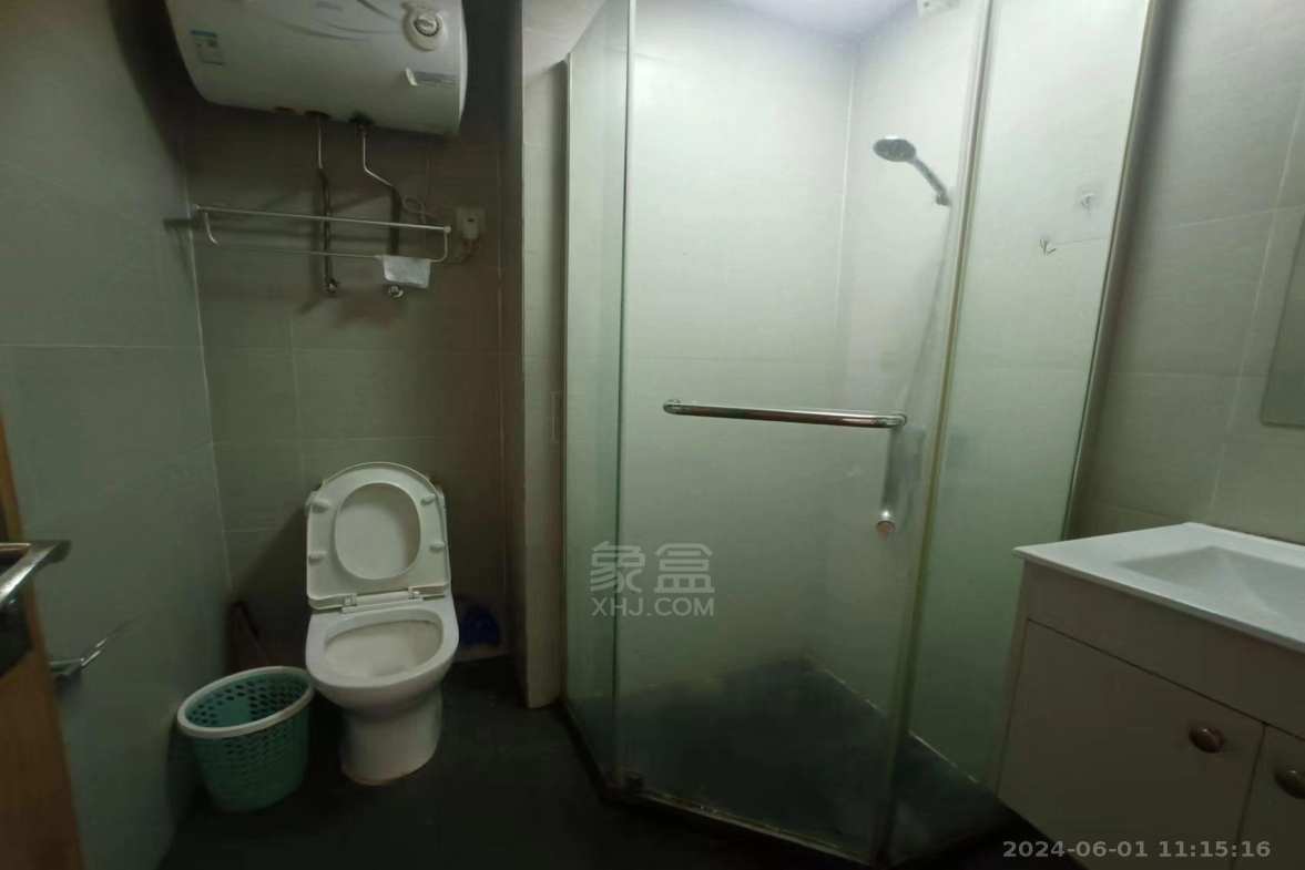 中泰财富湘江 1室1厅1卫 1200.0元/月 中泰财富湘江 1室1厅1卫 1200.0元/月室内图