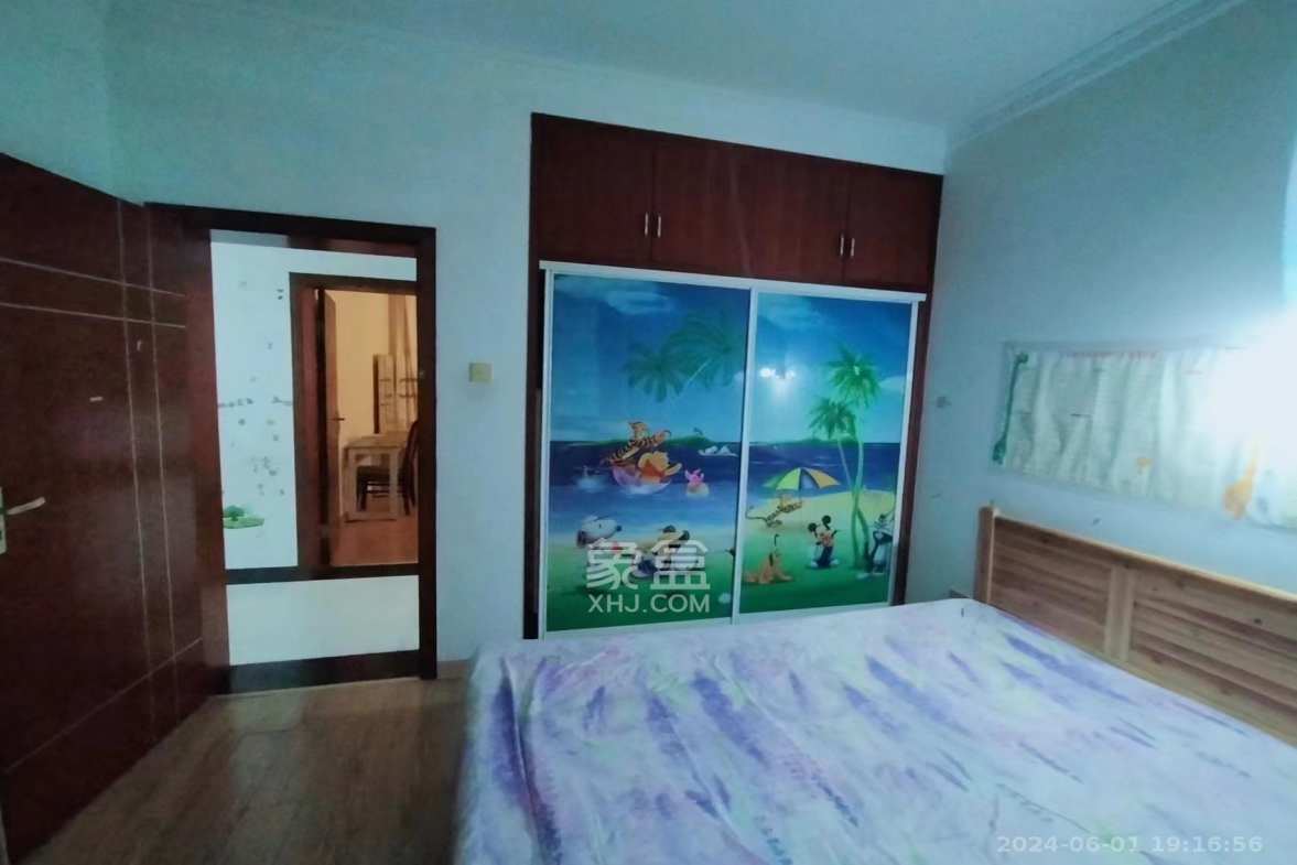 长重机械厂宿舍 3室2厅1卫 2100.0元/月 长重机械厂宿舍 3室2厅1卫 2100.0元/月室内图