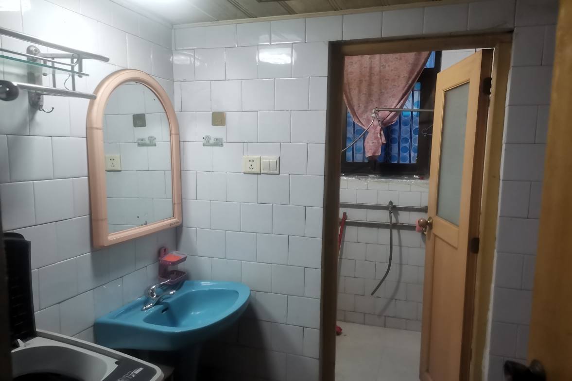 市粮食和物资储备局宿舍(市粮食局家属区和市粮食局小区)  3室2厅1卫    850.0元/月室内图