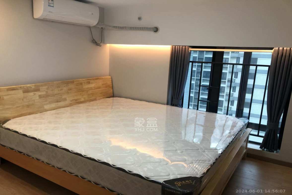 时代年华  2室1厅1卫   1700.00元/月室内图