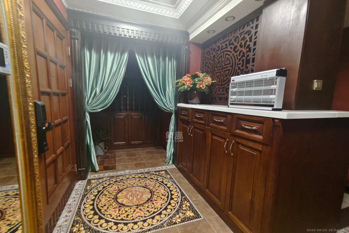 中隆国际御玺  4室2厅1卫    12000.0元/月 中隆国际御玺  4室2厅1卫    12000.0元/月室内图