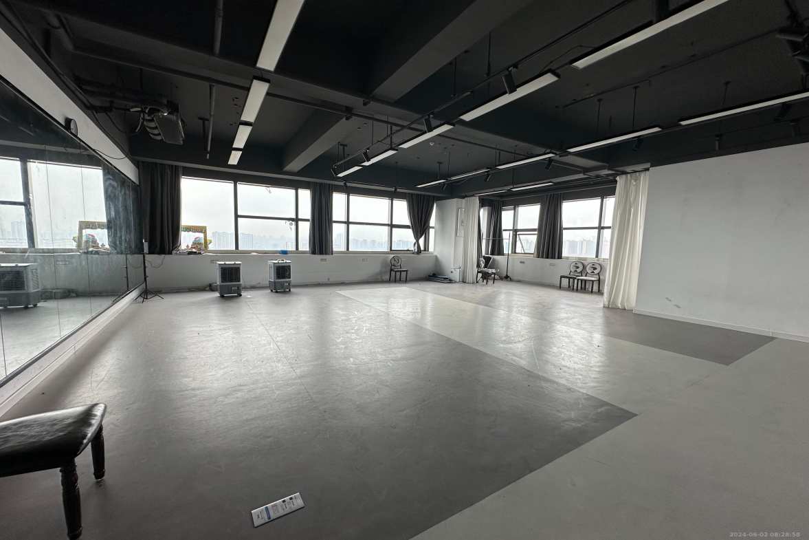 保利麓谷林语I区  0室0厅0卫    6500.0元/月 保利麓谷林语I区  0室0厅0卫    6500.0元/月室内图