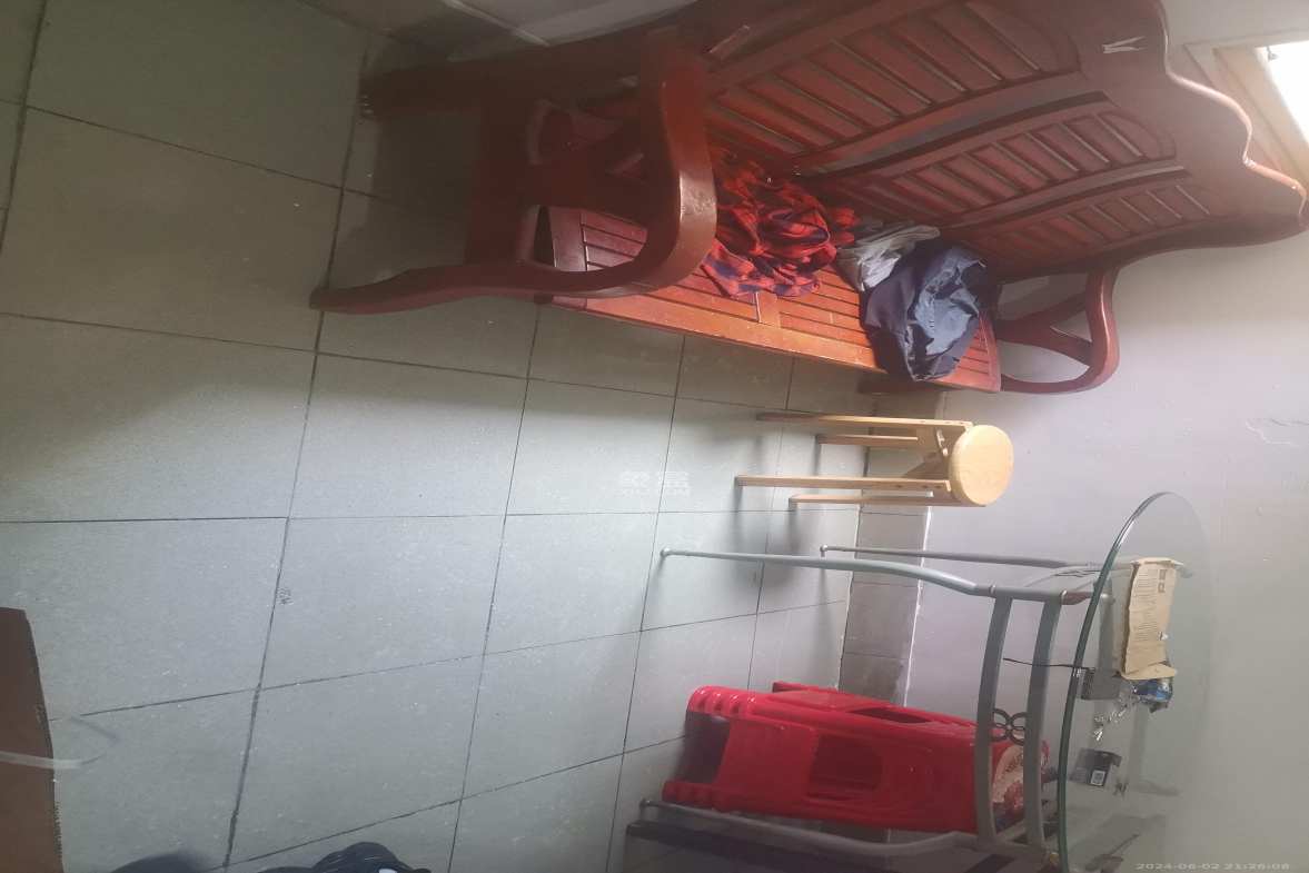 老鸦冲社区  2室2厅1卫    1800.0元/月室内图