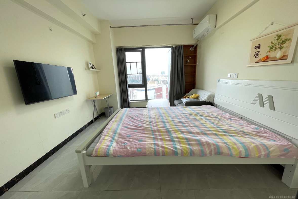 复地星光天地  1室0厅0卫    1800.0元/月室内图1