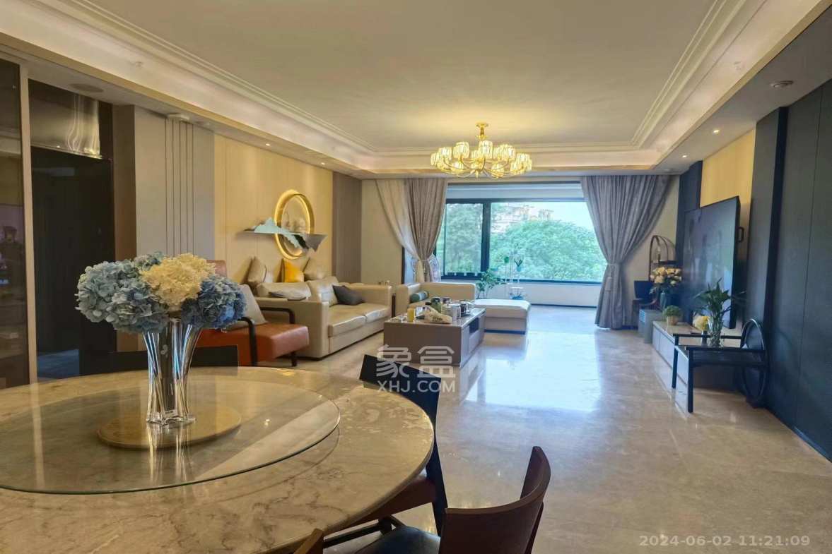 中建江山壹号  4室2厅3卫    15000.0元/月室内图