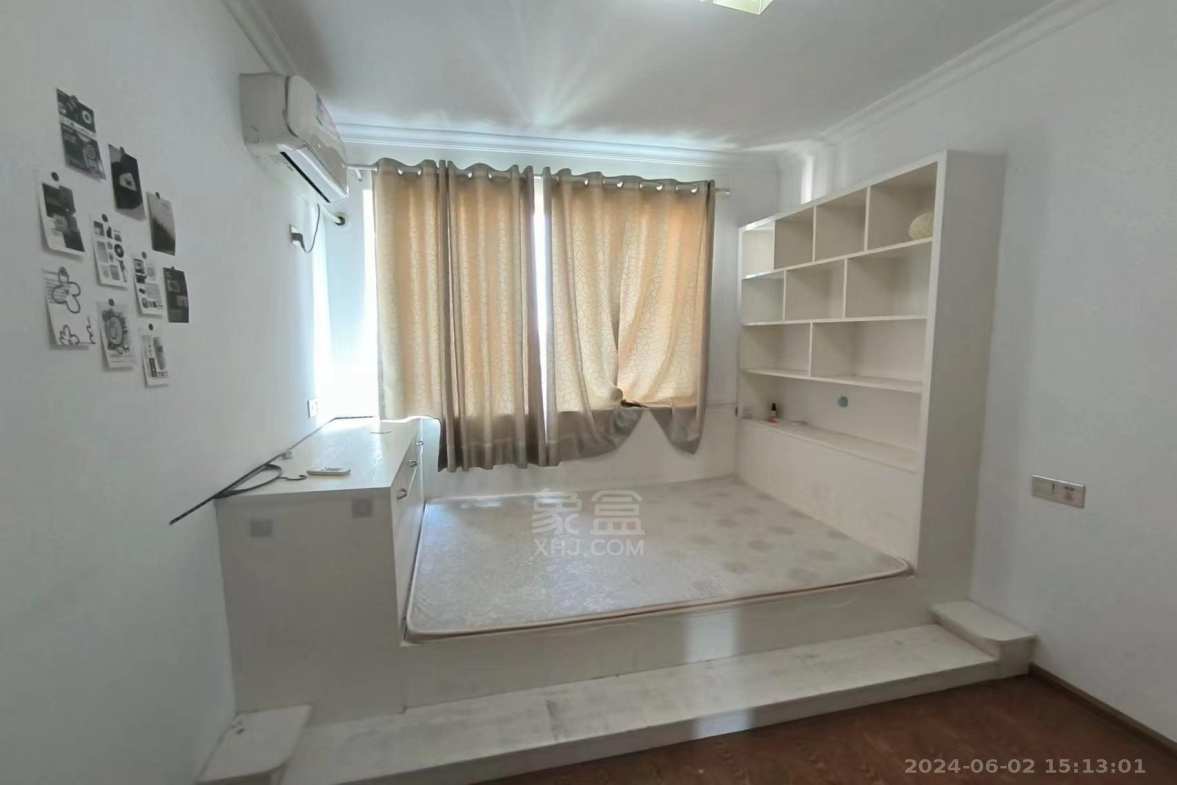 佳兆业金域天下三期  3室2厅1卫    1800.0元/月 佳兆业金域天下三期  3室2厅1卫    1800.0元/月室内图